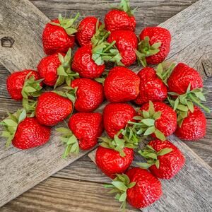 Pack of 21, Realistic Artificial Red Strawberries w/ Stems, Summer Fruit Decor